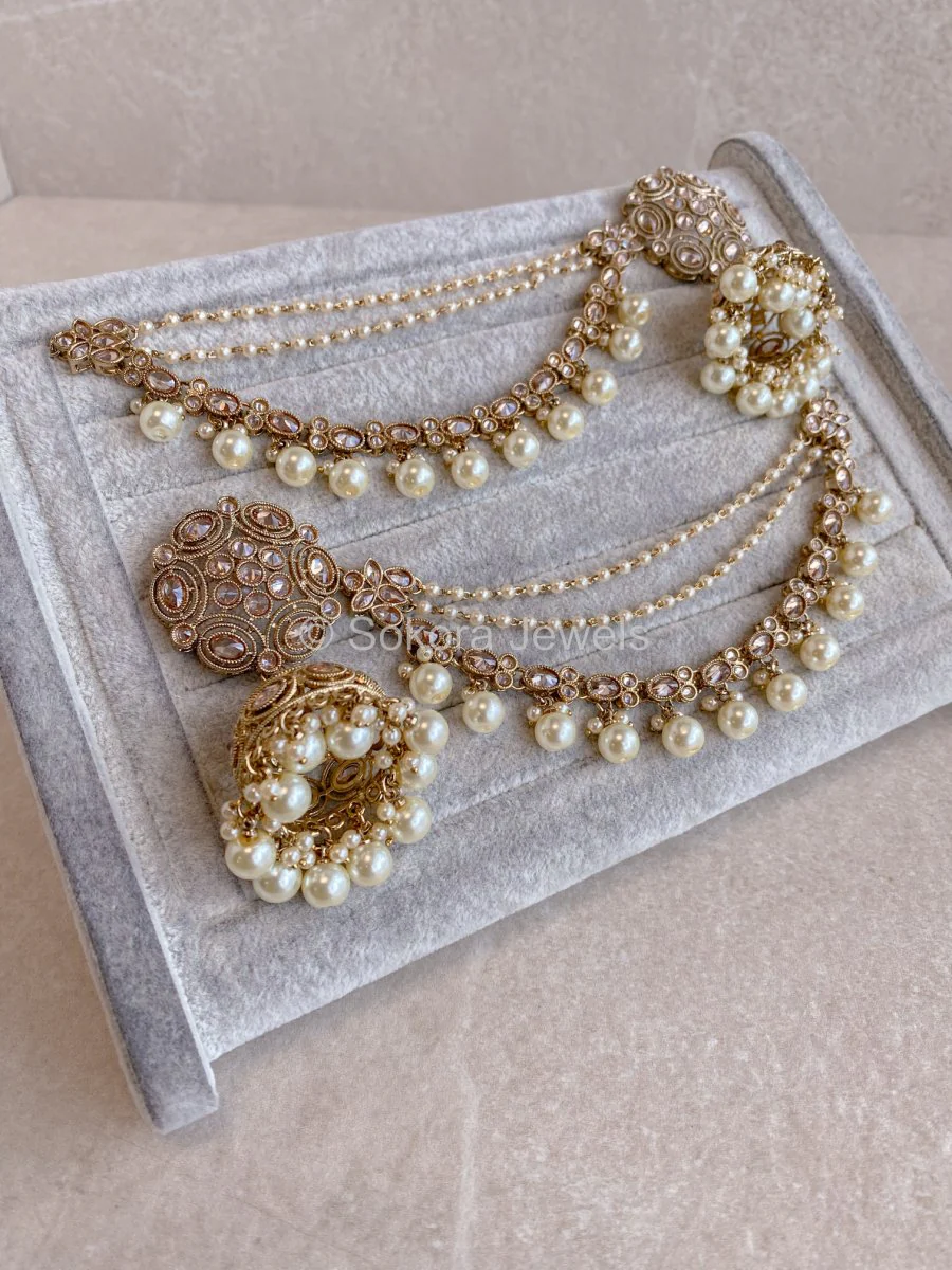 Earring 12